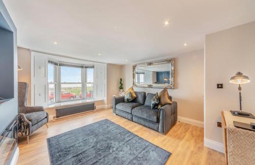 Seaton Carew Casa | Captain's Quarters
