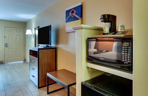 Old Town Hotel | Captain's Quarters Inn