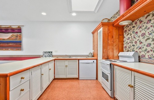 Launceston CBD Cabaña | Bungalow del capitán Stirling - WiFi gratis