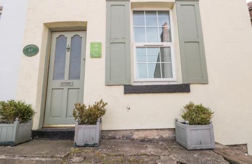 Whitby Casa | Captains Cottage