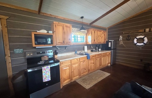 Cleora Cabina | Captains Cottage is the perfect retreat