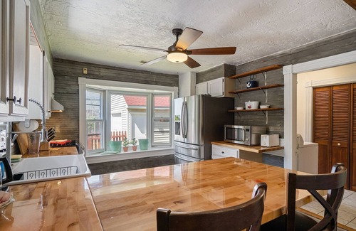 Willoughby Spit Cabaña | Captains Quarters by the Bay by RedAwning