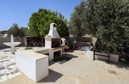 Agios Theodoros Casa | Captivating 2-Bed House