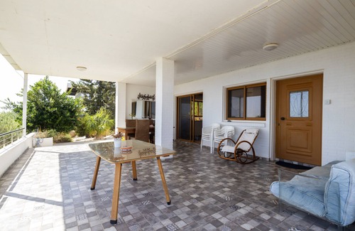 Agios Theodoros Casa | Captivating 2-Bed House