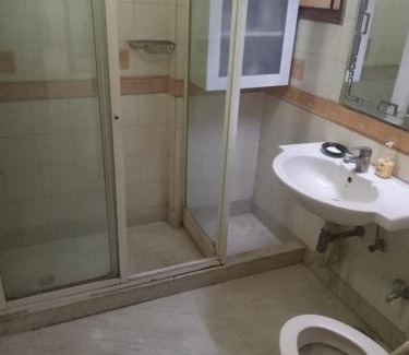 Nehru Place Apartamento | Captivating 2-Bed Apartment in New Delhi