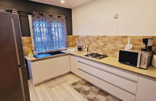 Flic-en-Flac Apartamento | Captivating 3-bed Apartment in Flic en Flac