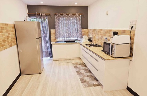 Flic-en-Flac Apartamento | Captivating 3-bed Apartment in Flic en Flac