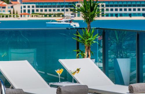 Slano Villa | Captivating Dubrovnik Villa Villa Belle Riviere Private Infinity Pool & Next To The Sea Slano