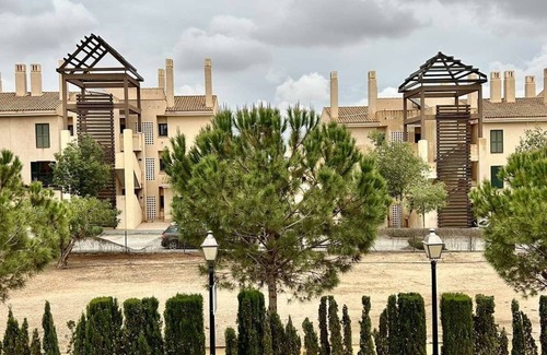Hacienda del Álamo Apartamento | Captivating 2-Bed Apartment in the South of Spain