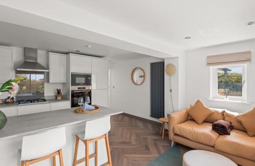 Dartmouth Casa | Capton Snug
