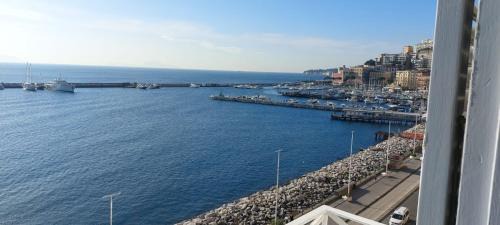Chiaia Casa | Caracciolo Seafront Charme Home