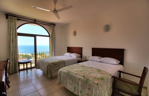 Puerto Escondido Hotel | Caracol Plaza