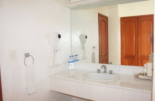 Puerto Escondido Hotel | Caracol Plaza