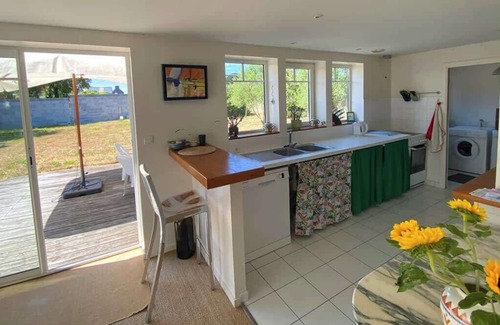 Carantec Casa | Carantec family home with garden for 6