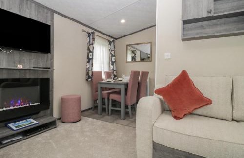 Plymouth Casa | Caravan 7