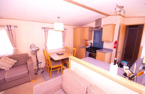 Camber Complejo | Caravan by Camber Sands 2