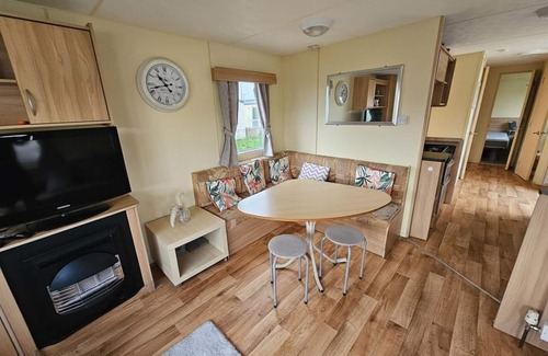 Rhyl Cabina | Caravan Declan 3 bed