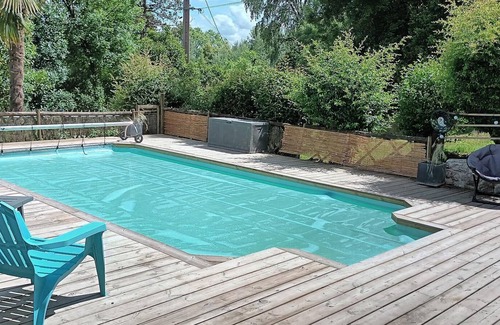 Castelnau-sur-Gupie Cabina | Caravan with shared pool