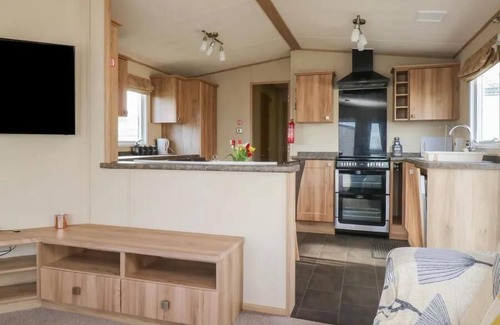 Paignton Cabina | CaravanSleeps6-FreeParking-QuietRetreat-Nature