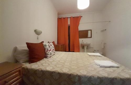 Lagos City Center Hostal | Caravela