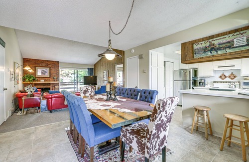 Carbondale Condominio | Carbondale Condo w/ Balcony & On-Site Fly Fishing!