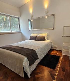 Carcavelos Casa | CARCAROOMS Guest House