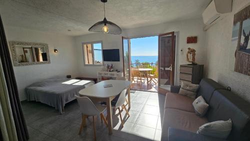 Solenzara Apartamento | Cardellini 10- vue mer-piscine en résidence