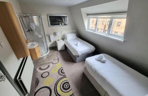 Butetown Casa | Cardiff Bay Townhouse Whole Property