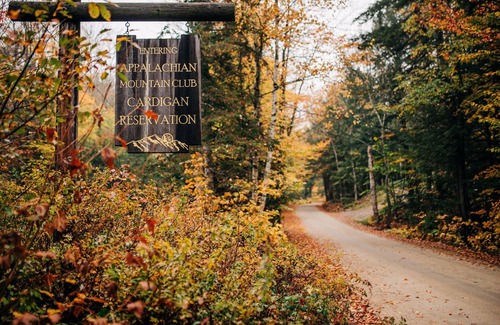 Bristol Condominio | Cardigan Mt Trailhead with Newfound Lake Minutes Away. Breakfast Included