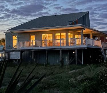 Shell Island Casa | Cardwell by Bryant Real Estate