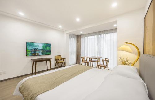 Xihu Casa | Care Cozy and Comfort