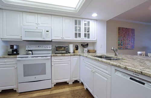Beachview Country Club Estates Casa | Carefree Beachfront Sanibel Rental - Compass Point 152