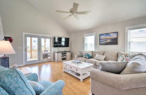 Long Beach Casa | Carefree Coastal Getaway - Walk to Long Beach