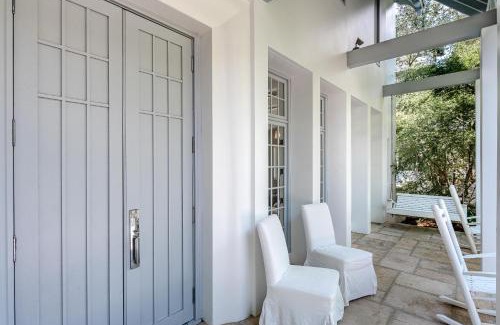 Rosemary Beach Casa | Carefree Cottage