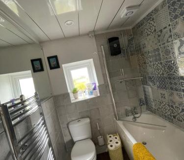 Richmond Casa | Caretaker’s Cottage