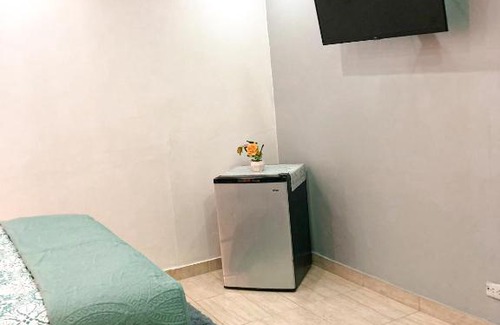 Puerto Plata Casa | Caribbean Hostal-Private Rooms In Down Town Pop