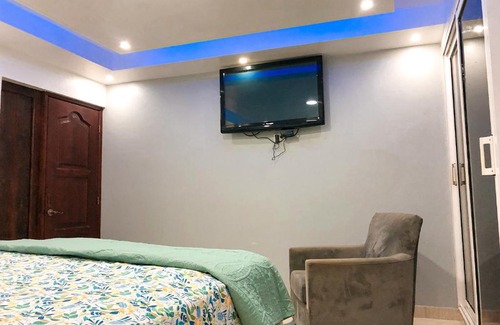 Puerto Plata Casa | Caribbean Hostal-Private Rooms In Down Town Pop
