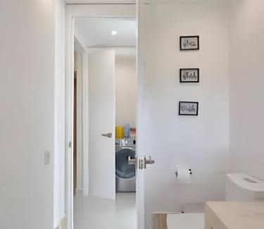 Juan Dolio - El Pueblo Apartamento | Caribbean Sea Waves View, Beachfront Apt.