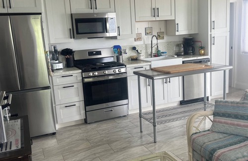 Estate Kings Quarter Apartamento | Caribbean Delight, exceptional views, charming 2 bedroom, 2 bath apartment.