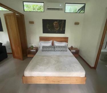 Cocles Casa | Caribbean Irie - charming, luxurious bungalow in nature with AC & fiber optic wifi