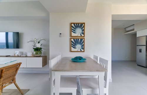 Caribbean Islands Apartamento | Caribbean Sunshine Breath Beachfront Apartment