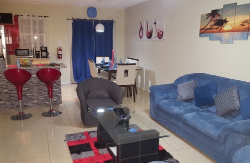 Caribbean Estates Casa | Caribe Estate Guest Apartment I