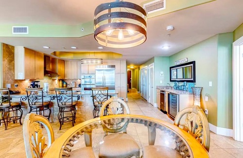 Orange Beach East Condominio | Caribe The Resort D401 2 Bedroom Condo by RedAwning