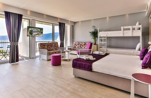 Bijela Hotel | Carine Hotel Park