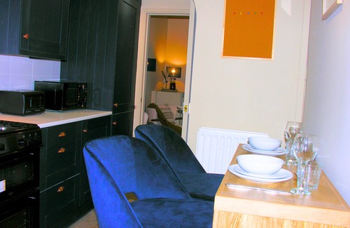 Carlisle Casa | Casa-Tradicional-Baño Privado-Vista a la Calle-Carlise@No12