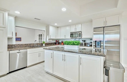 Olde Carlsbad Casa | Carlsbad Oceanview Luxury Home w/ Private Pool, Spa, Outdoor Kitchen & Grill
