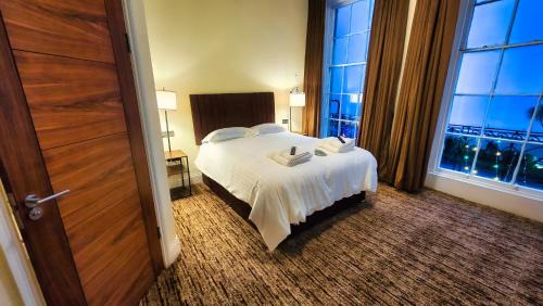 Weymouth Hotel | Carlton Hotel