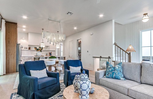Eufaula Casa | Carlton Landing-Shingle Ready to Mingle