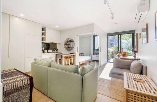 Carlton Apartamento | Carlton meets Fitzroy at this Leafy Urban Hideaway