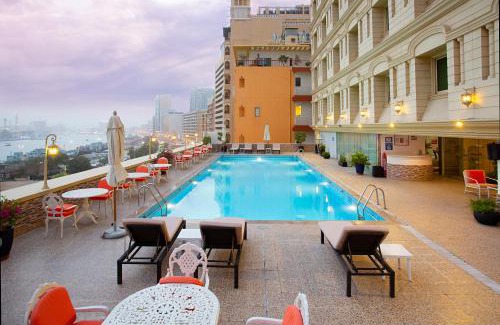 Al Rigga Hotel | Carlton Tower Hotel